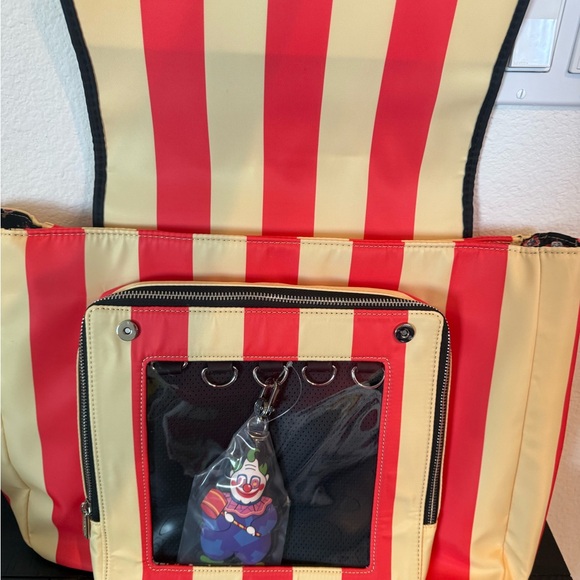 NWT Killer Krowns Tent Outer Space Pin Trading Tent Crossbody Tote - Picture 3 of 8